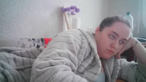 skyressie333 online show from 4, 3, 2025