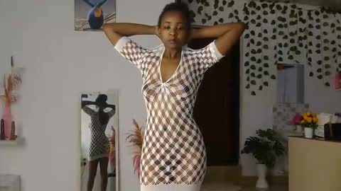 Snapshot of skyy_brown chatting on 30, 5, 2026 Bella online show from 30, 5, 2026