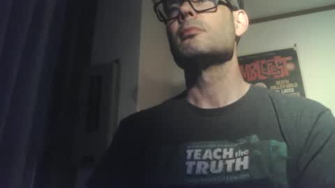 Snapshot of slambo001 chatting on 4, 5, 2026 slambo001 online show from 4, 5, 2026