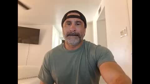 Snapshot of slappysamz chatting on 20, 4, 2026 slappysamz online show from 20, 4, 2026