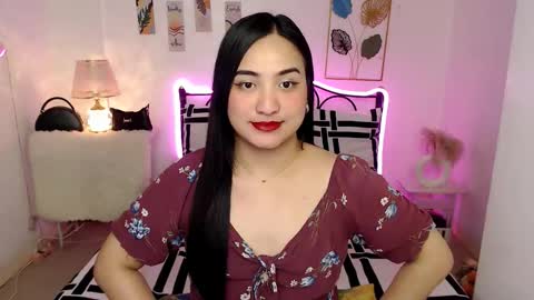 Queen Cyrine online show from 15, 2, 2026