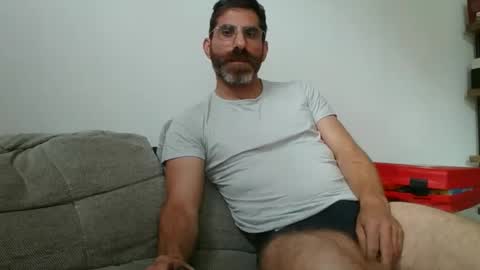 Snapshot of slavefuckfunhype chatting on 28, 9, 2025 camboy online show from 28, 9, 2025