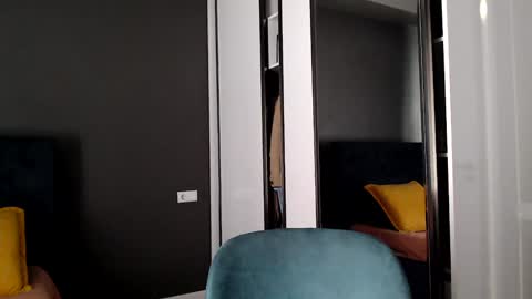 Slemgem Amy  friends online show from 11, 9, 2025