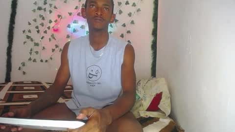 sleyandluna1 online show from 6, 5, 2026