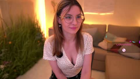 Snapshot of slickmewet chatting on 30, 5, 2026 Elise 165cm 50kg online show from 30, 5, 2026