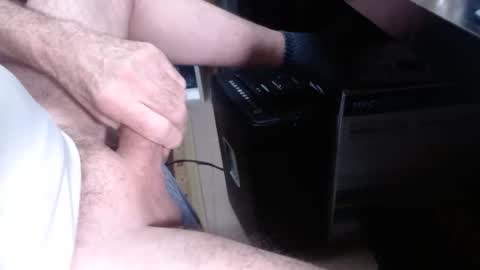 Snapshot of sliderguy699 chatting on 3, 2, 2026 sliderguy699 online show from 3, 2, 2026