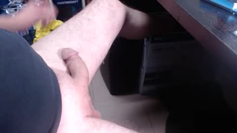 Snapshot of sliderguy699 chatting on 19, 2, 2026 sliderguy699 online show from 19, 2, 2026