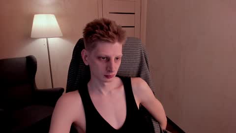 Snapshot of slim_andy chatting on 12, 1, 2025 Andy online show from 12, 1, 2025