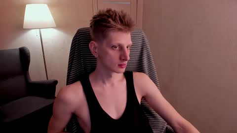 Snapshot of slim_andy chatting on 16, 1, 2025 Andy online show from 16, 1, 2025