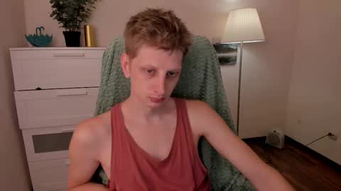 Snapshot of slim_andy chatting on 11, 9, 2025 Andy online show from 11, 9, 2025