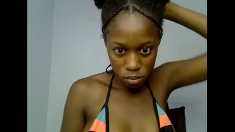 Snapshot of slim_candy12 chatting on 22, 6, 2026 Lily online show from 22, 6, 2026
