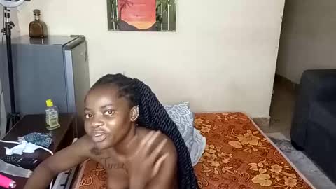 Snapshot of slim_desire15 chatting on 1, 4, 2026 slim desire15 online show from 1, 4, 2026