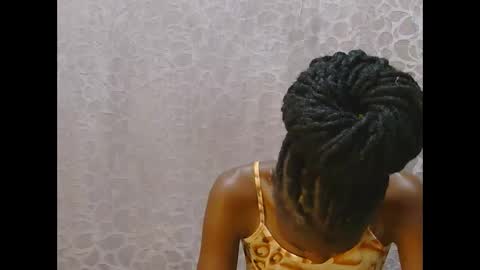 slim_girl01 online show from 28, 1, 2025