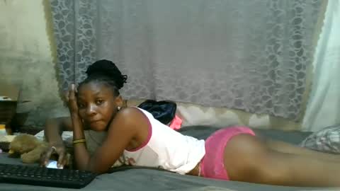 Snapshot of slim_girl01 chatting on 25, 6, 2026 slim_girl01 online show from 25, 6, 2026