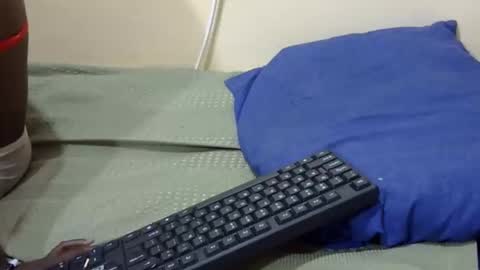 slim_kiteey online show from 23, 10, 2025