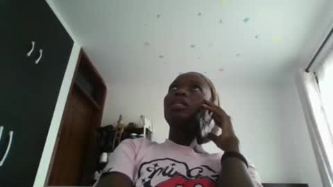 Snapshot of slim_l2 chatting on 24, 10, 2025 slim_l2 online show from 24, 10, 2025