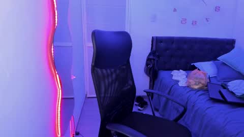 slim_master12 online show from 6, 12, 2024