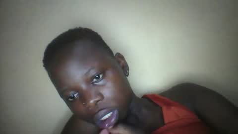 Snapshot of slim_petite_ebony chatting on 22, 12, 2024 slim_petite_ebony online show from 22, 12, 2024