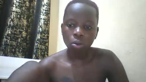 Snapshot of slim_petite_ebony chatting on 15, 1, 2025 slim_petite_ebony online show from 15, 1, 2025