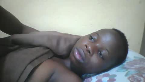 Snapshot of slim_petite_ebony chatting on 20, 1, 2025 slim_petite_ebony online show from 20, 1, 2025