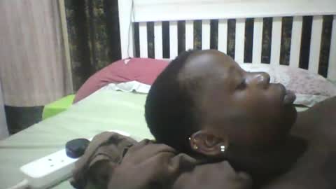 Snapshot of slim_petite_ebony chatting on 15, 2, 2025 slim_petite_ebony online show from 15, 2, 2025