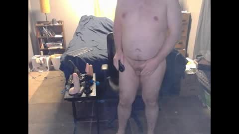 Snapshot of slimdizzy64 chatting on 2, 4, 2026 slave drew or slut online show from 2, 4, 2026