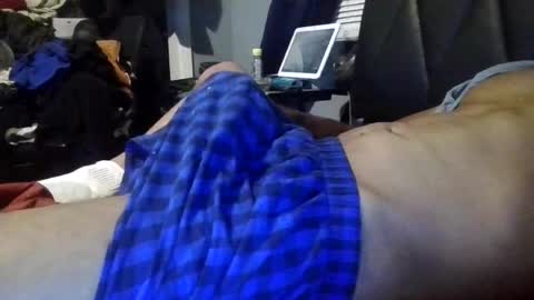 Snapshot of slimeguy315 chatting on 12, 6, 2026 slimeguy315 online show from 12, 6, 2026