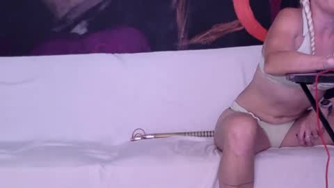 slip_inslide online show from 15, 7, 2026