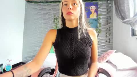 slone03 online show from 20, 10, 2025