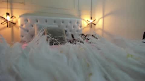 Snapshot of slut_milf1_ chatting on 29, 12, 2024 Luna online show from 29, 12, 2024