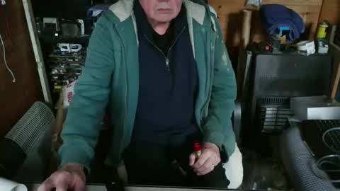 slutboybot online show from 18, 2, 2026