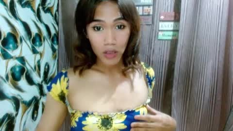 Snapshot of slutqueen_raz chatting on 23, 7, 2026 Raz online show from 23, 7, 2026
