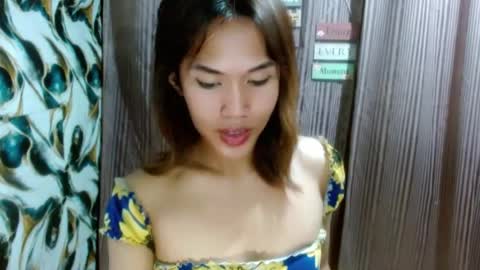 Snapshot of slutqueen_raz chatting on 25, 7, 2026 Raz online show from 25, 7, 2026