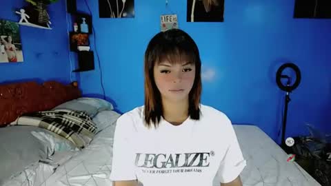 Snapshot of sluts_cum chatting on 6, 7, 2026 louie and diana online show from 6, 7, 2026