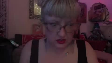 slutsinthecity138 online show from 4, 12, 2025