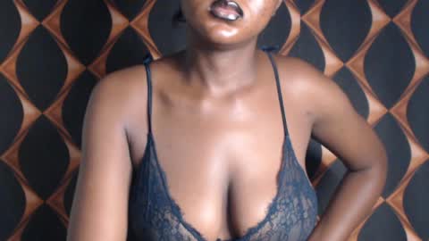 Snapshot of sluttx_choco chatting on 14, 7, 2026 sluttx_choco online show from 14, 7, 2026