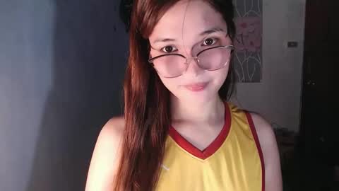 slutty_hannaxx online show from 23, 3, 2026