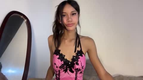Snapshot of sluttykaye chatting on 1, 10, 2025 Fansly SluttyKaye -DONT FORGET TO FOLLOW AND THUMBS UP online show from 1, 10, 2025