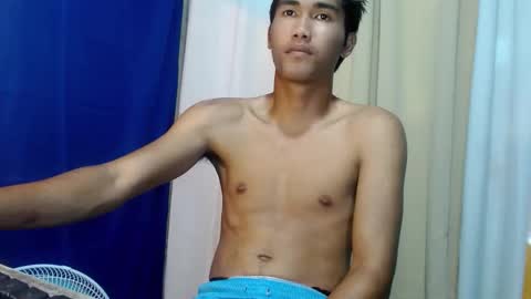 Snapshot of sluttymoreno_boy69 chatting on 2, 4, 2026 JAY online show from 2, 4, 2026