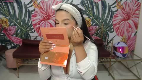 Snapshot of small__naughty chatting on 8, 4, 2026 Mariana Torres online show from 8, 4, 2026