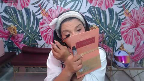 Snapshot of small__naughty chatting on 5, 5, 2026 Mariana Torres online show from 5, 5, 2026