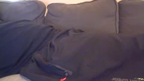 Snapshot of smallandshy1980 chatting on 14, 1, 2026 smallandshy1980 online show from 14, 1, 2026