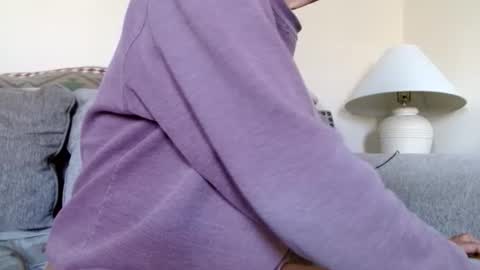 smallmalelass online show from 27, 2, 2025