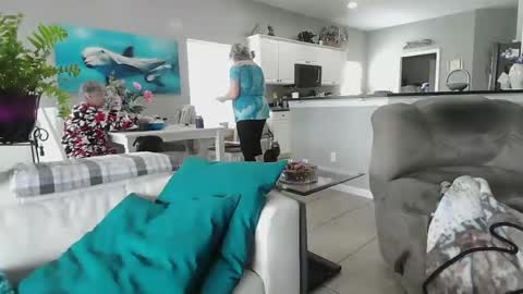 Daddy online show from 16, 2, 2025