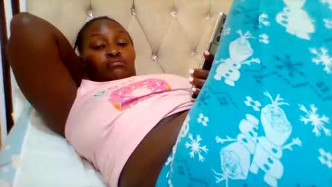 Snapshot of smartqueen1 chatting on 22, 1, 2025 Katerina online show from 22, 1, 2025