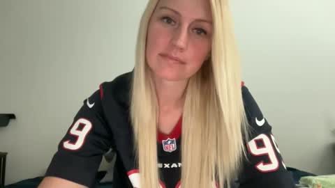 smexxii93 online show from 17, 4, 2026