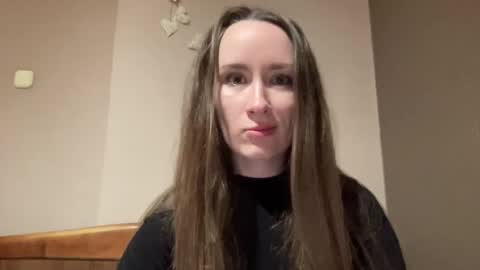 smilequeen_ online show from 30, 9, 2025