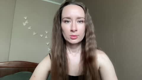 smilequeen_ online show from 5, 10, 2025