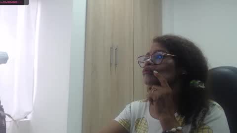 Smileth online show from 28, 1, 2025