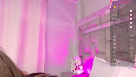      online show from 30, 10, 2025